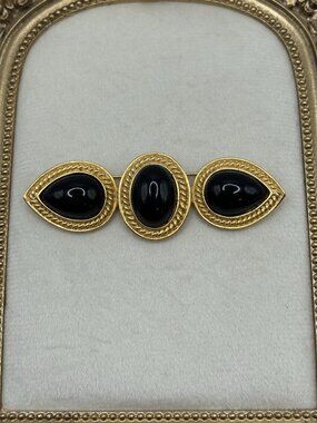 Vintage TAT Gold Tone Black Cabochon Brooch Pin Triple Teardrop Statement